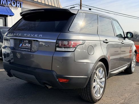 Used 2015 Land Rover Range Rover Sport SE image 7