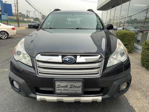 Used 2013 Subaru Outback 2.5i Limited w/ Moonroof Pkg AWD/4WD image 32