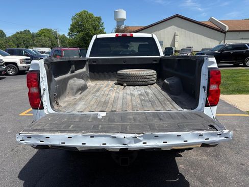 Used 2018 Chevrolet Silverado 2500 W/T w/ WT Convenience Package AWD/4WD image 8