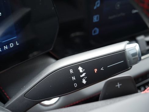 New 2027 Chevrolet Equinox RS w/ Safety and Technology Package AWD/4WD image 32