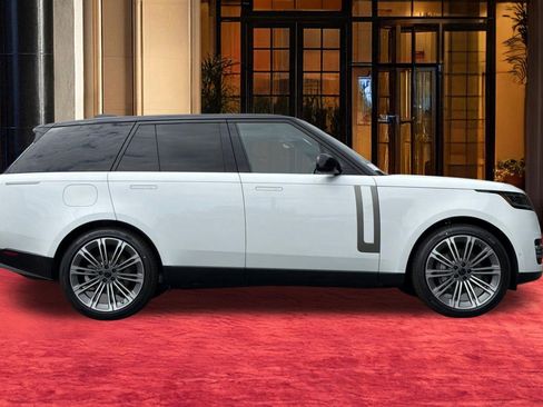 New 2026 Land Rover Range Rover SE AWD/4WD image 8