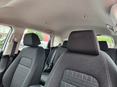 Used 2024 Honda HR-V LX image 12