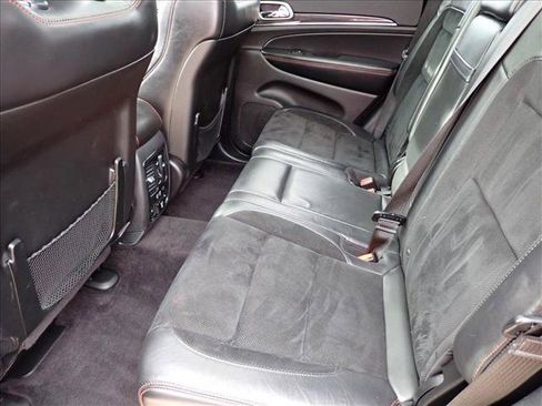 Used 2017 Jeep Grand Cherokee Trailhawk w/ Trailhawk Luxury Group image 10