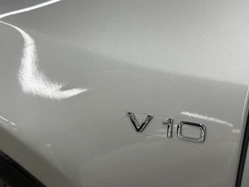 Used 2012 Audi R8 V10 AWD/4WD image 6