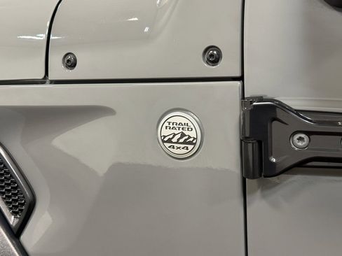 Used 2019 Jeep Wrangler Unlimited Sport S AWD/4WD image 53