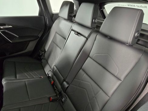 Used 2025 BMW X1 xDrive28i w/ Premium Package image 17