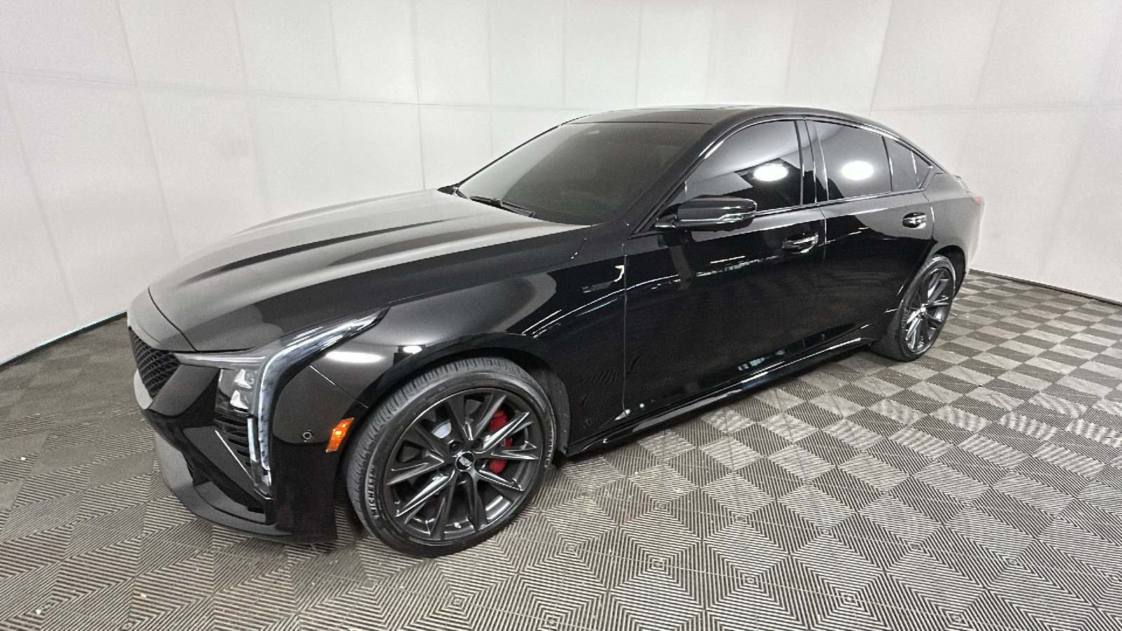 Used 2026 Cadillac CT5 V w/ Platinum Package AWD/4WD image 8