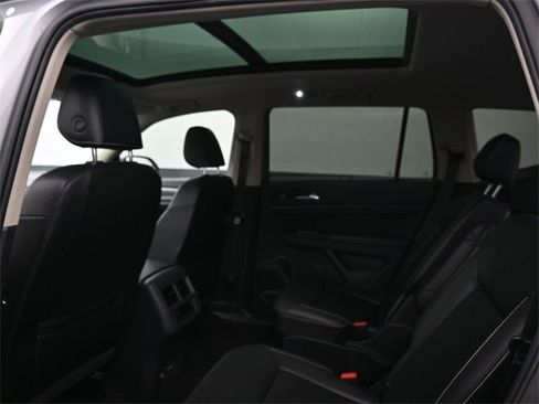 Used 2021 Volkswagen Atlas SEL image 16