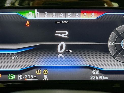 Used 2024 Volkswagen Golf R 2.0L TSI 4MOTION 7-Speed DSG T image 9