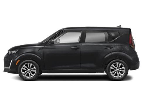 Used 2023 Kia Soul LX w/ LX Technology Package FWD image 3