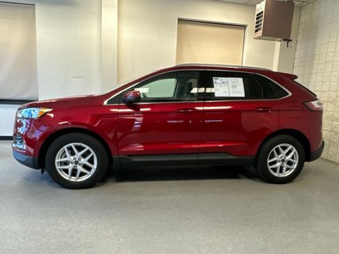 Used 2023 Ford Edge SEL w/ Convenience Package AWD/4WD image 16