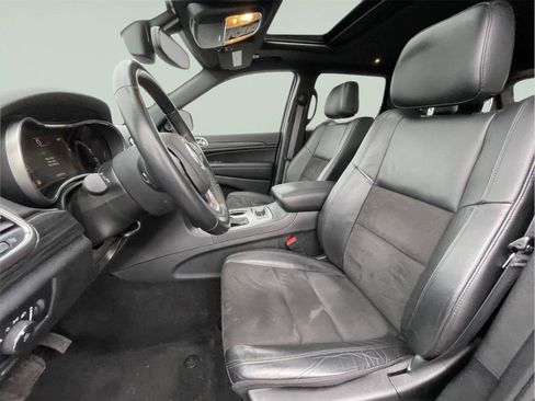 Used 2022 Jeep Grand Cherokee Laredo X image 14