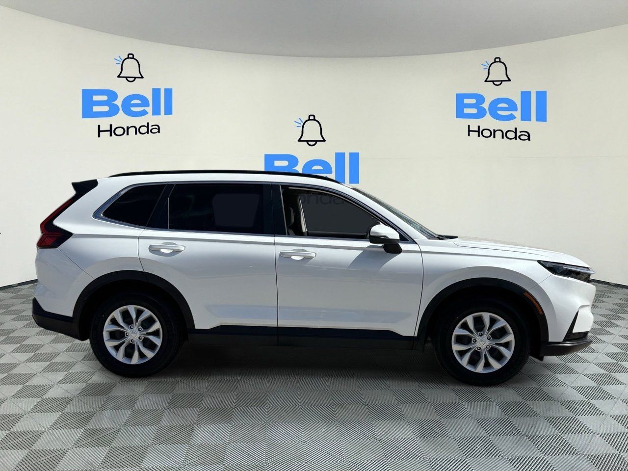 Used 2025 Honda CR-V LX image 5