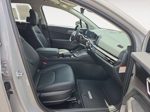 Used 2026 Kia Sportage EX AWD/4WD image 15