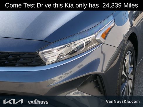 Used 2023 Kia Forte LXS image 9