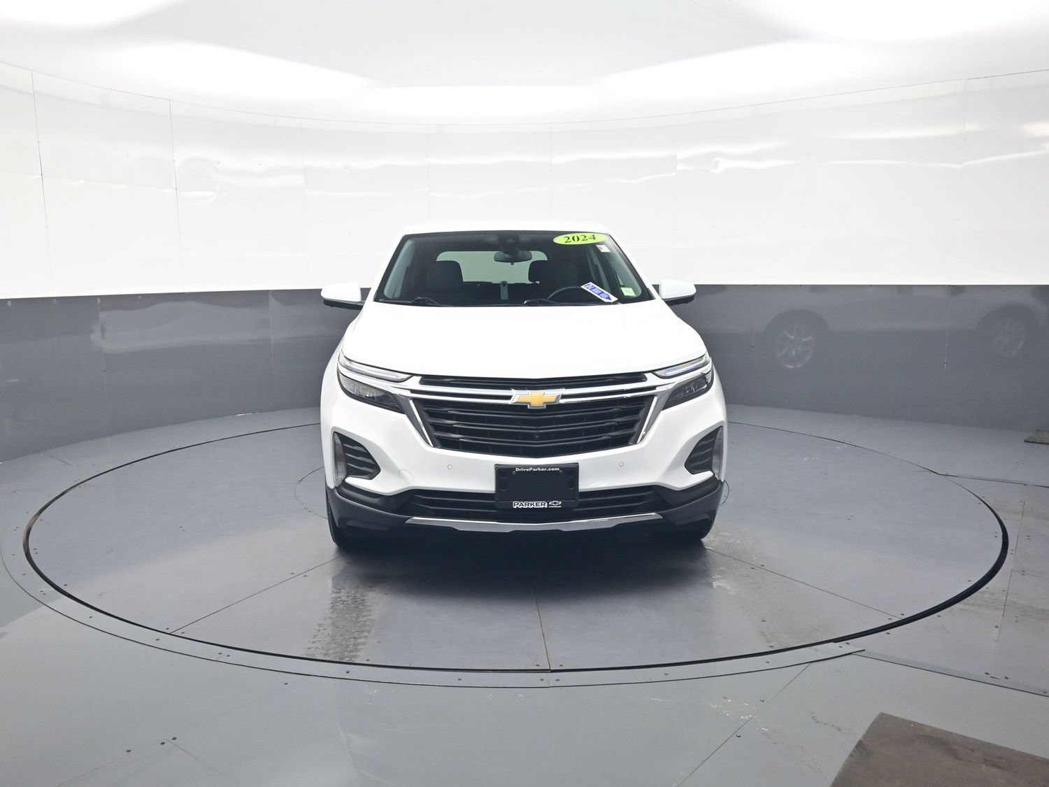 Used 2024 Chevrolet Equinox LT AWD/4WD image 8
