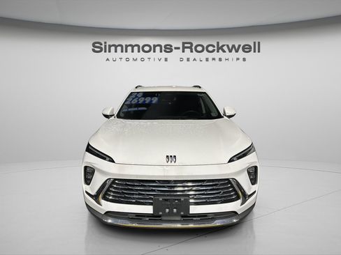 Used 2024 Buick Envision Preferred image 1