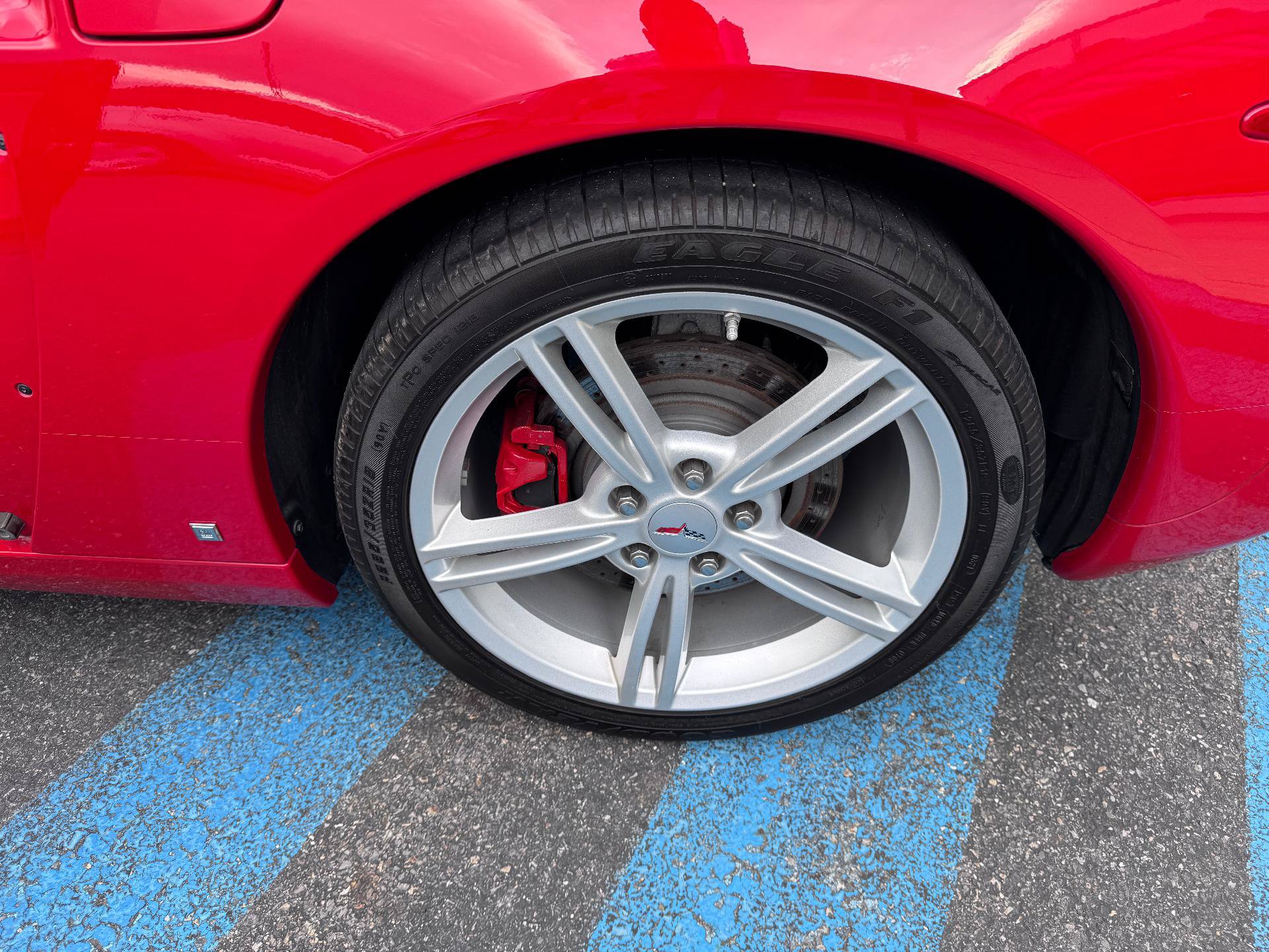 Used 2008 Chevrolet Corvette Coupe w/ Preferred Equipment Group RWD image 30