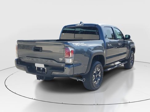 Used 2023 Toyota Tacoma TRD Off-Road image 3