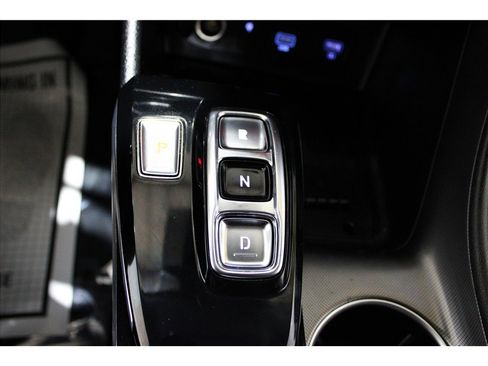 Used 2021 Hyundai Sonata Limited image 35