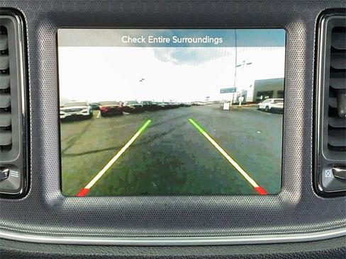 Used 2016 Dodge Challenger R/T Scat Pack w/ Leather Interior Group image 22