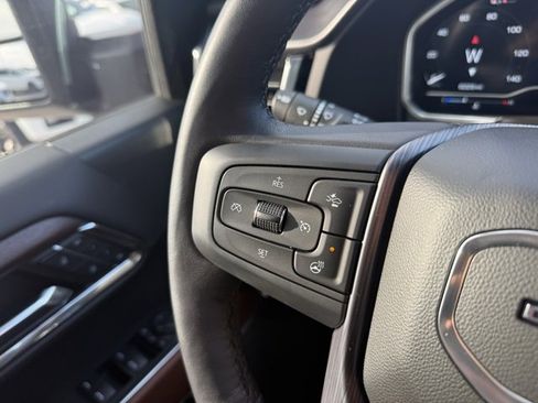 Used 2024 GMC Sierra 2500 Denali Ultimate image 24