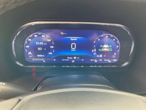 Used 2024 Chevrolet Tahoe High Country AWD/4WD image 13