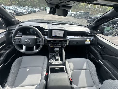 New 2026 Toyota Tacoma SR5 AWD/4WD image 34
