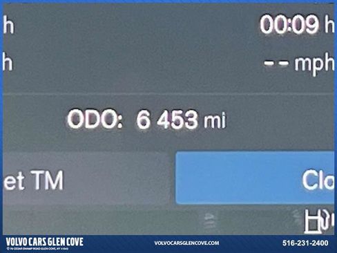 Certified 2025 Volvo XC40 B5 Plus w/ Protection Package Premier image 26