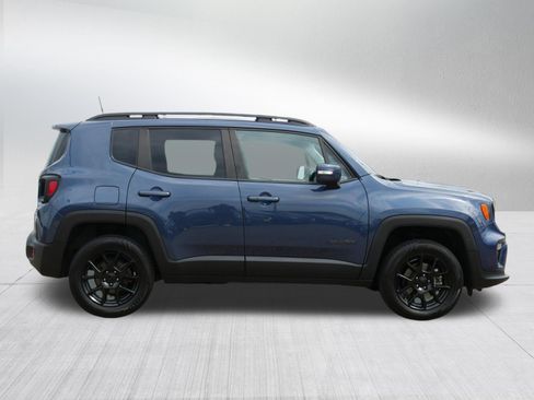 Used 2020 Jeep Renegade Altitude AWD/4WD image 8