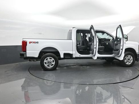 New 2026 Ford F350 XLT w/ FX4 Off-Road Package AWD/4WD image 41