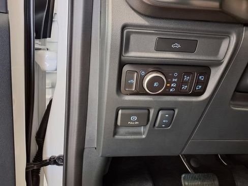 Used 2026 Ford F150 Platinum w/ Equipment Group 702A High AWD/4WD image 17