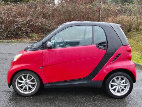 Used 2009 smart fortwo passion image 6