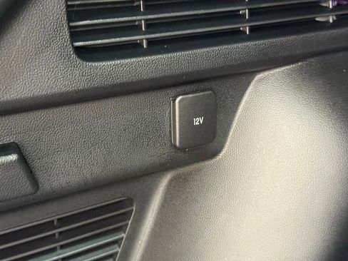 New 2024 Ford Escape SE image 6