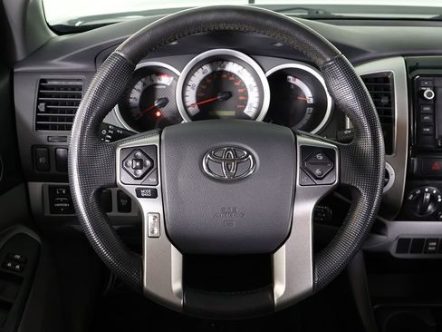 Used 2014 Toyota Tacoma 4x4 Double Cab w/ SR5 Package image 33