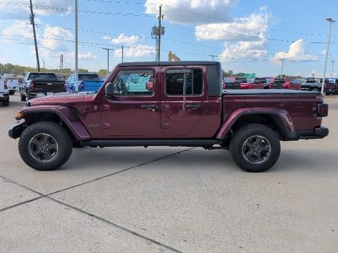 Used 2021 Jeep Gladiator Rubicon w/ Trailer Tow Package image 30