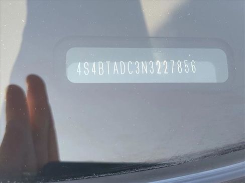 Used 2022 Subaru Outback Premium image 23