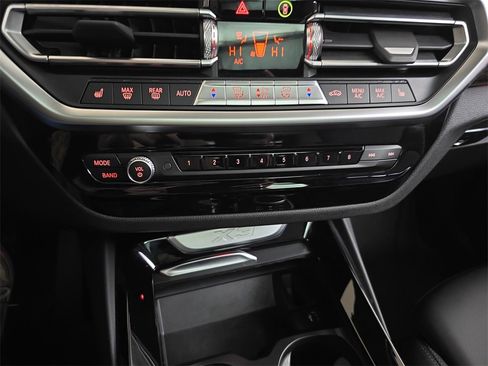 Used 2022 BMW X3 xDrive30i w/ Premium Package 2 image 27