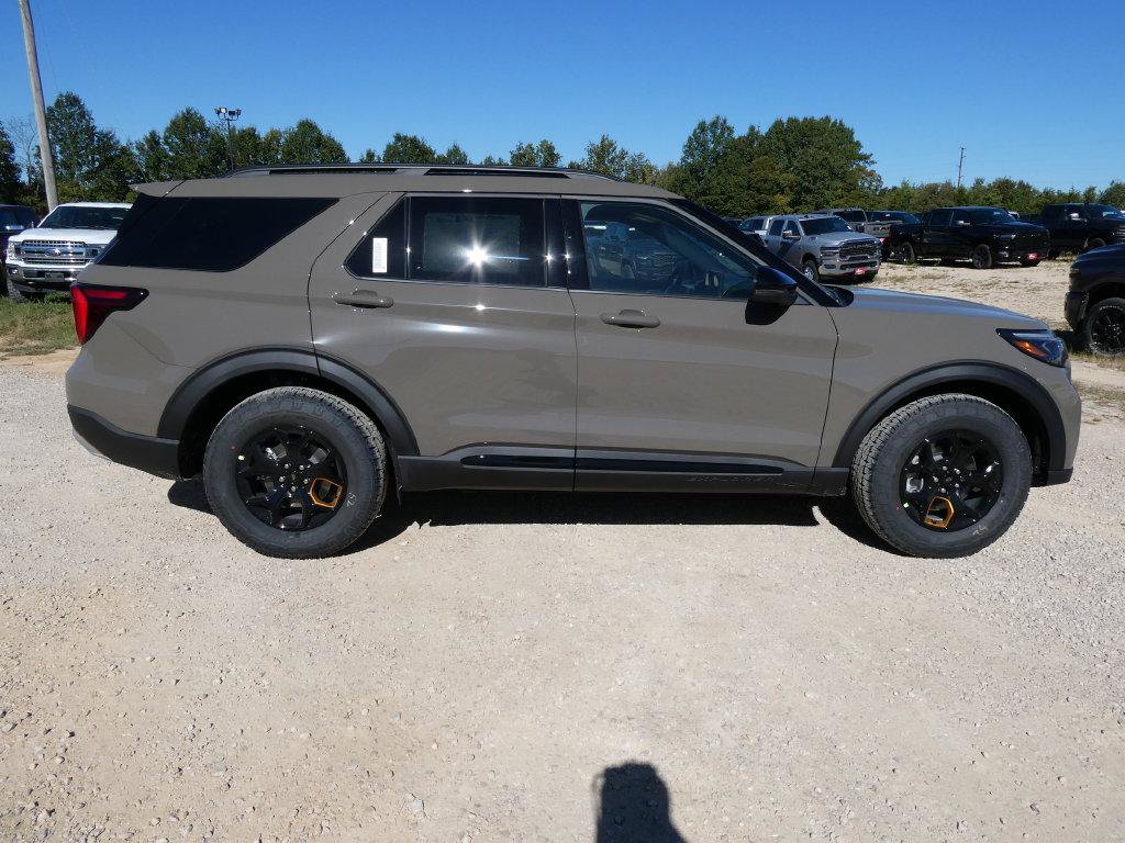 New 2027 Ford Explorer Tremor w/ Tremor Convenience Package AWD/4WD image 4
