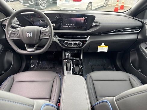 New 2025 Buick Envista Sport Touring image 20