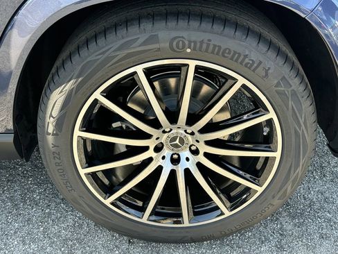 New 2026 Mercedes-Benz GLS 450 4MATIC image 23