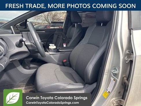 Used 2024 Toyota bZ4X XLE w/ Weather Package image 9