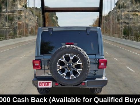 New 2026 Jeep Wrangler Sahara AWD/4WD image 9