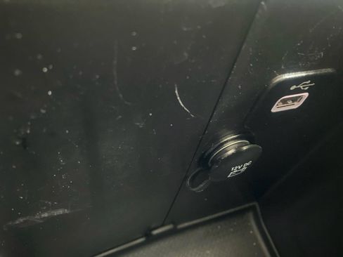 Used 2018 Jeep Wrangler Unlimited Sport S AWD/4WD image 17