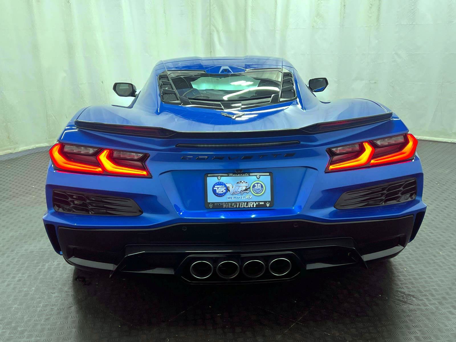 Used 2025 Chevrolet Corvette Z06 w/ Stealth Interior Trim Package RWD image 7