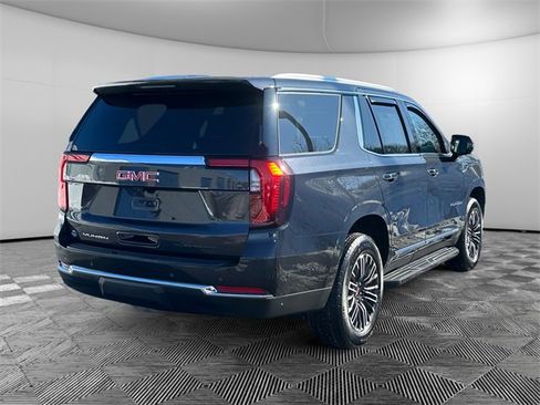 Used 2025 GMC Yukon Elevation w/ LPO, Floor Liner Package image 5