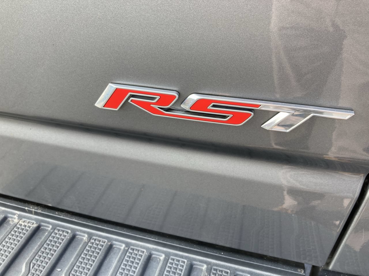 Used 2020 Chevrolet Silverado 1500 RST w/ All-Star Edition AWD/4WD image 11