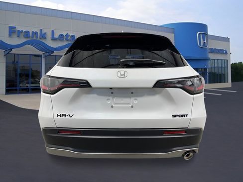New 2026 Honda HR-V Sport image 4