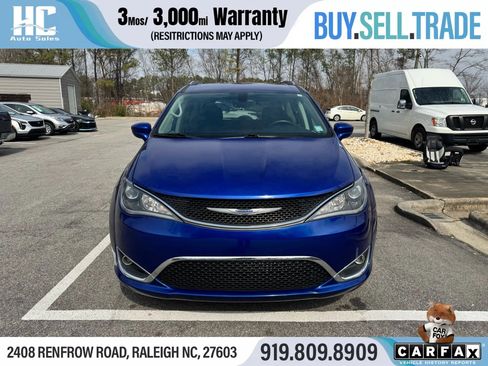 Used 2018 Chrysler Pacifica Touring-L Plus image 8