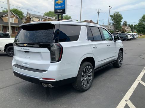New 2026 Chevrolet Tahoe High Country AWD/4WD image 7